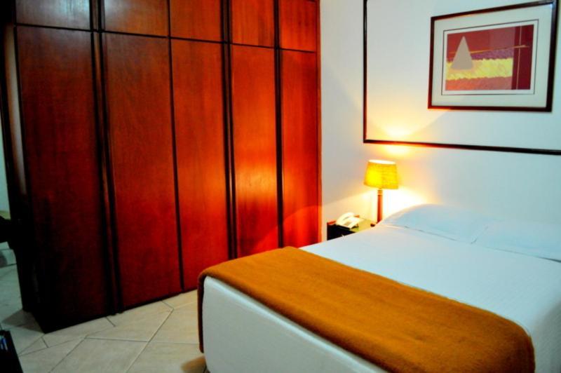 Cezanne Plaza Apart Hotel Campinas  Exteriör bild
