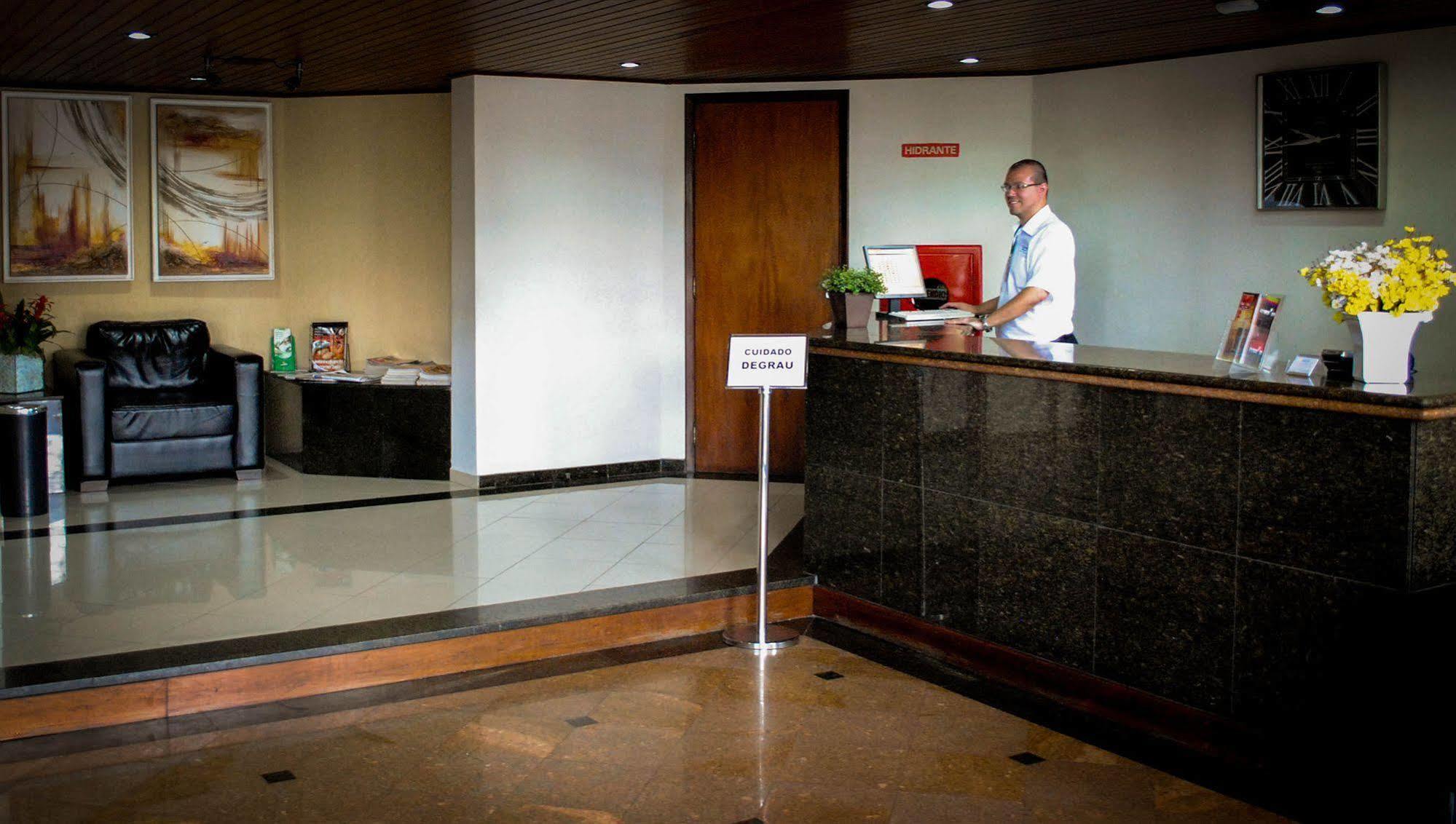 Cezanne Plaza Apart Hotel Campinas  Exteriör bild
